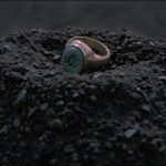 Ring_on_dirt