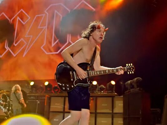 AC/DC