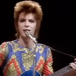 (1) David Bowie – Starman (Top Of The Pops, 1972) 00-00-29