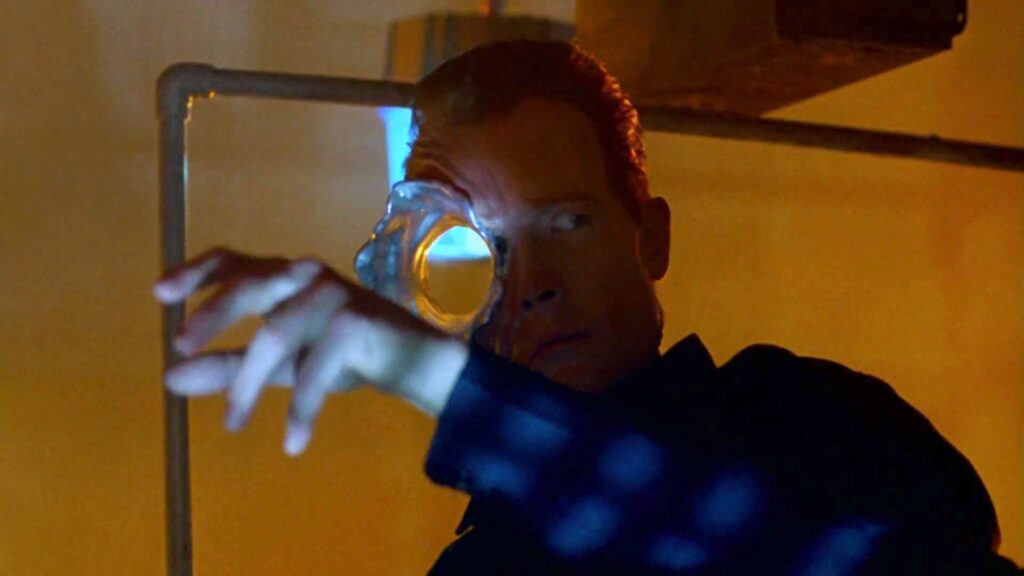 1467388474 robert patrick as t 1000 in terminator 2