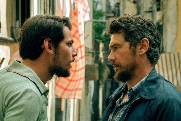 Hey joe - Francesco di Napoli e James Franco in una scena del film